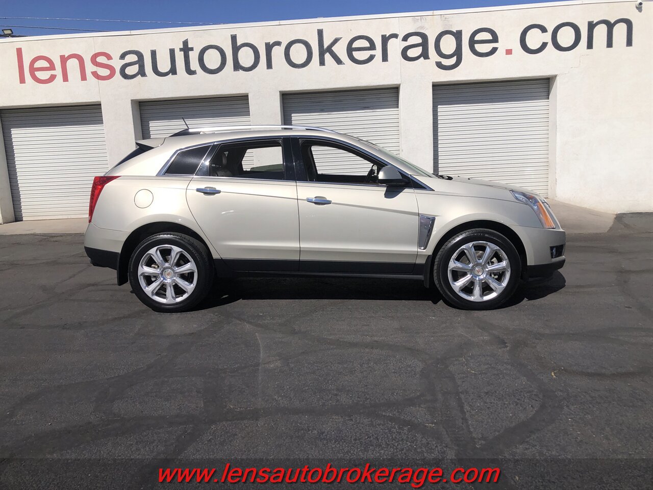 Used 2015 Cadillac SRX Performance w/ Driver Awareness Package FWD image 1