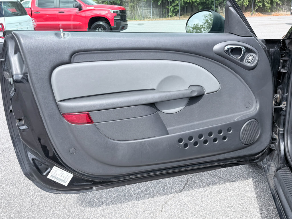 Used 2005 Chrysler PT Cruiser GT FWD image 27