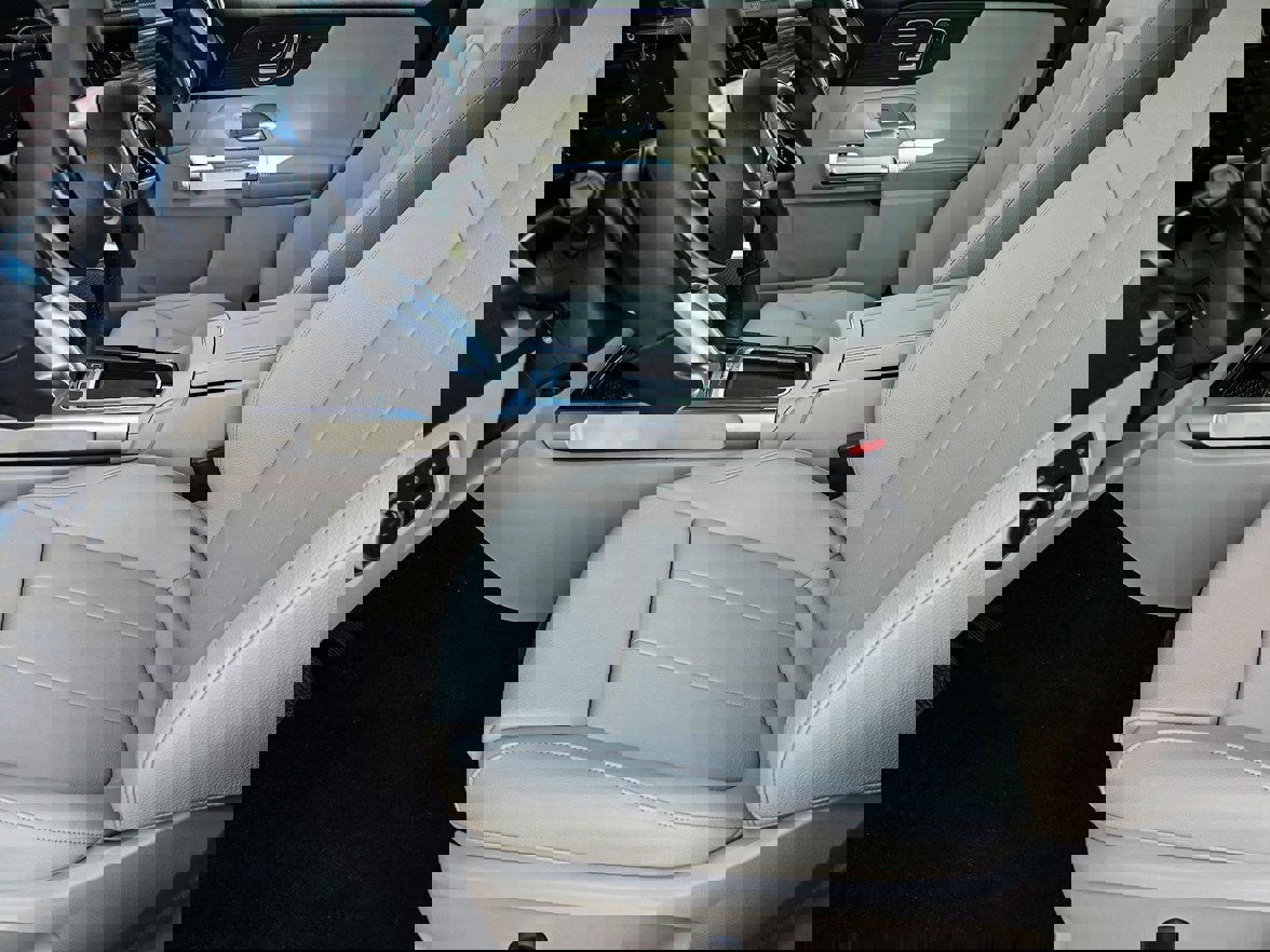 New 2026 Mercedes-Benz GLB 250 4MATIC image 11