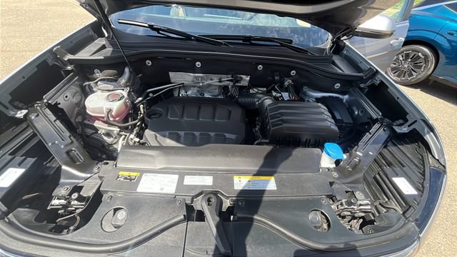 Used 2024 Volkswagen Atlas Cross Sport SE AWD/4WD image 29