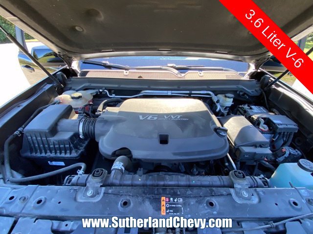 Used 2017 Chevrolet Colorado Z71 AWD/4WD image 46
