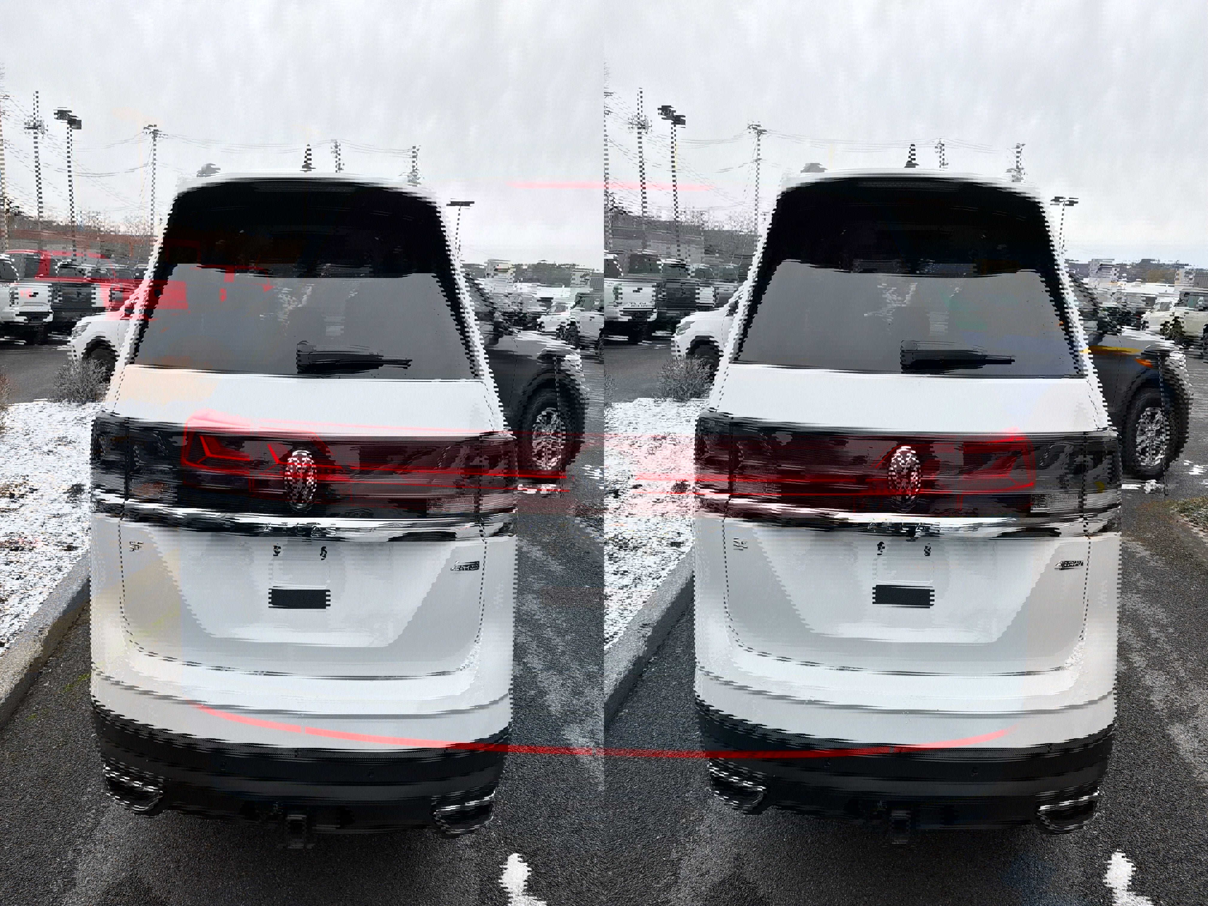 Used 2025 Volkswagen Atlas SE w/ Panoramic Sunroof Package image 5