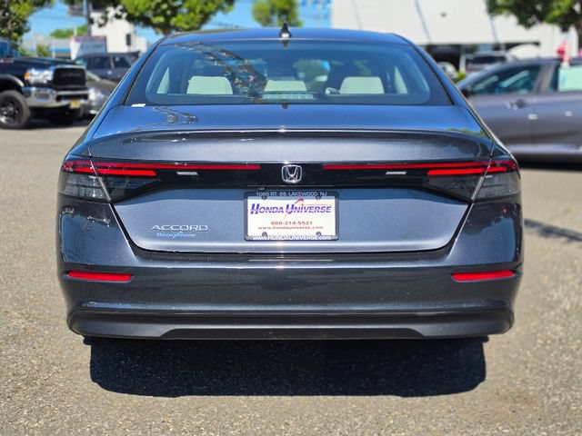 Used 2023 Honda Accord EX image 4