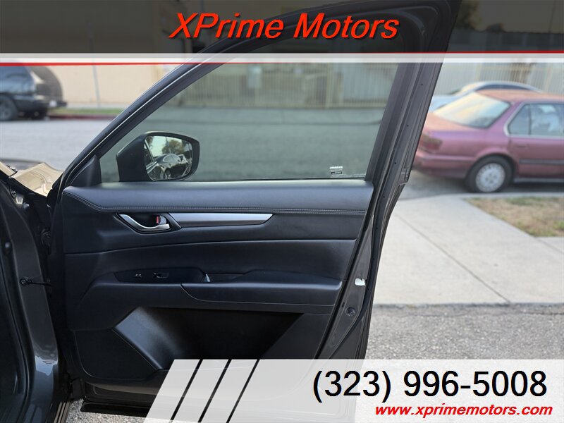Used 2017 MAZDA CX-5 Touring FWD image 31