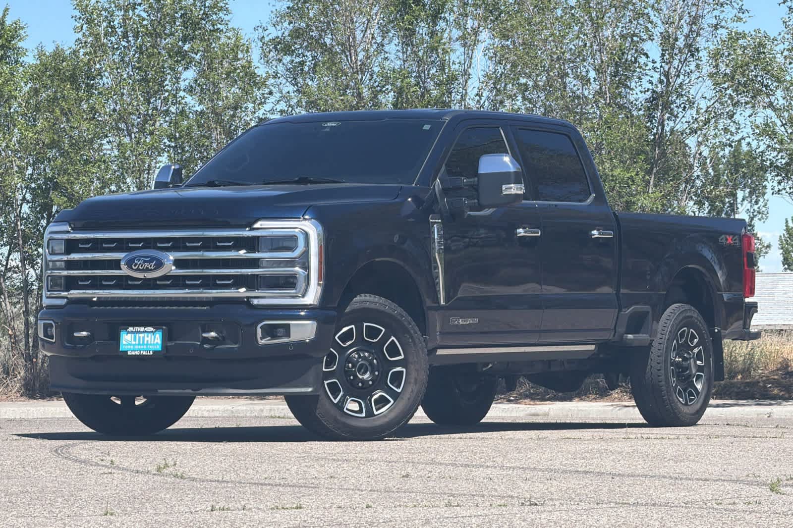 Certified 2024 Ford F350 Platinum AWD/4WD image 1
