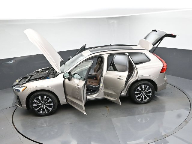 Used 2024 Volvo XC60 B5 Plus w/ Climate Package AWD/4WD image 51