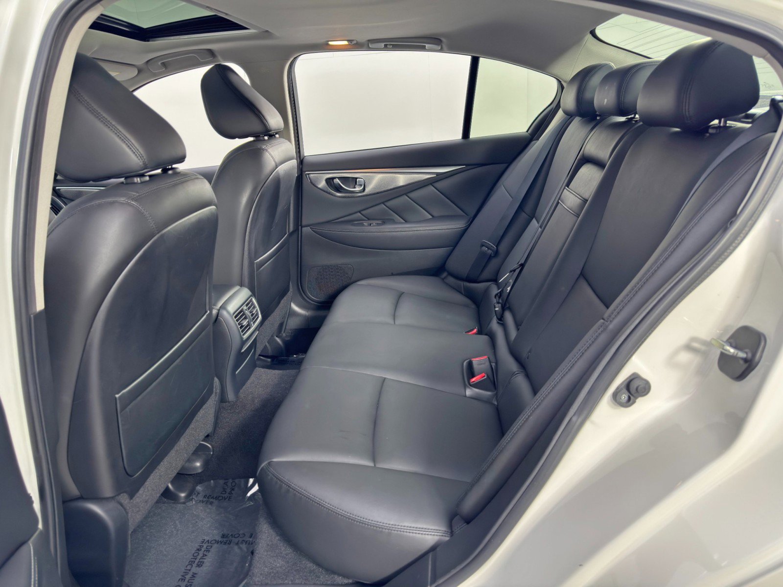 Used 2017 INFINITI Q50 3.0t Premium w/ 3.0T Premium Plus Package image 42