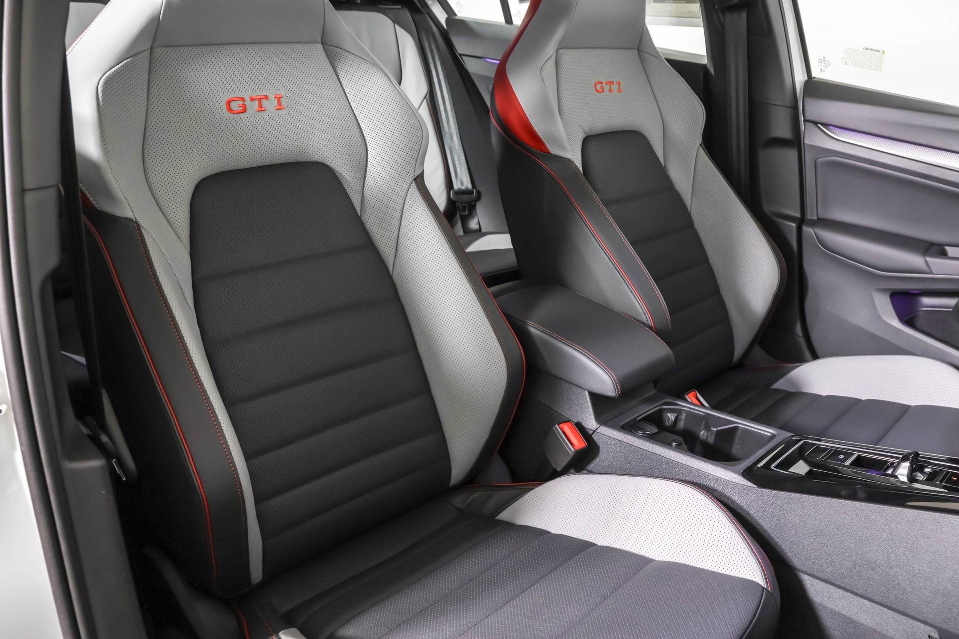 New 2026 Volkswagen GTI SE FWD image 45