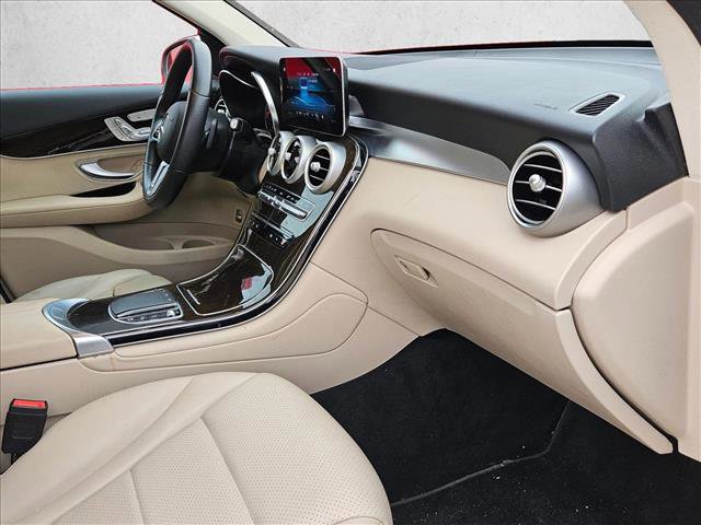 Used 2022 Mercedes-Benz GLC 300 GLC 300 image 22