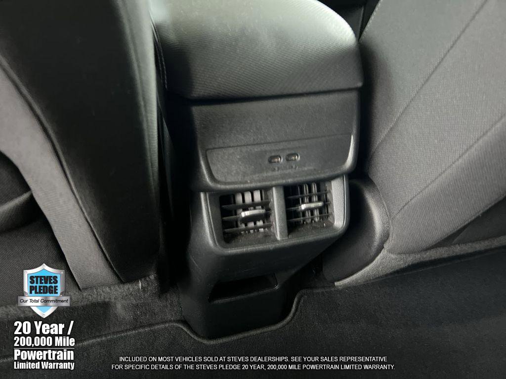 Used 2025 Chevrolet Equinox LT image 23