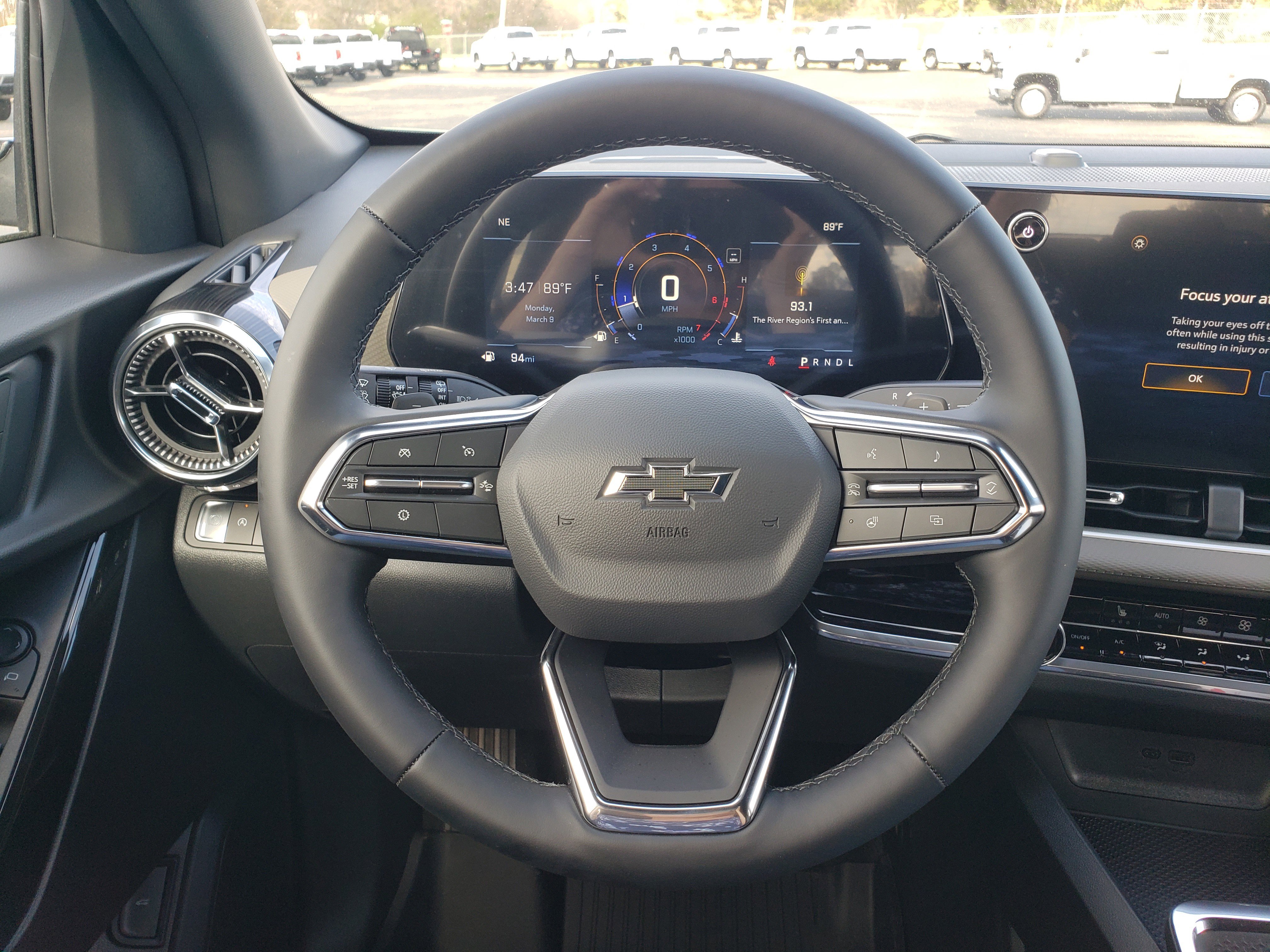 New 2026 Chevrolet Equinox LT image 18