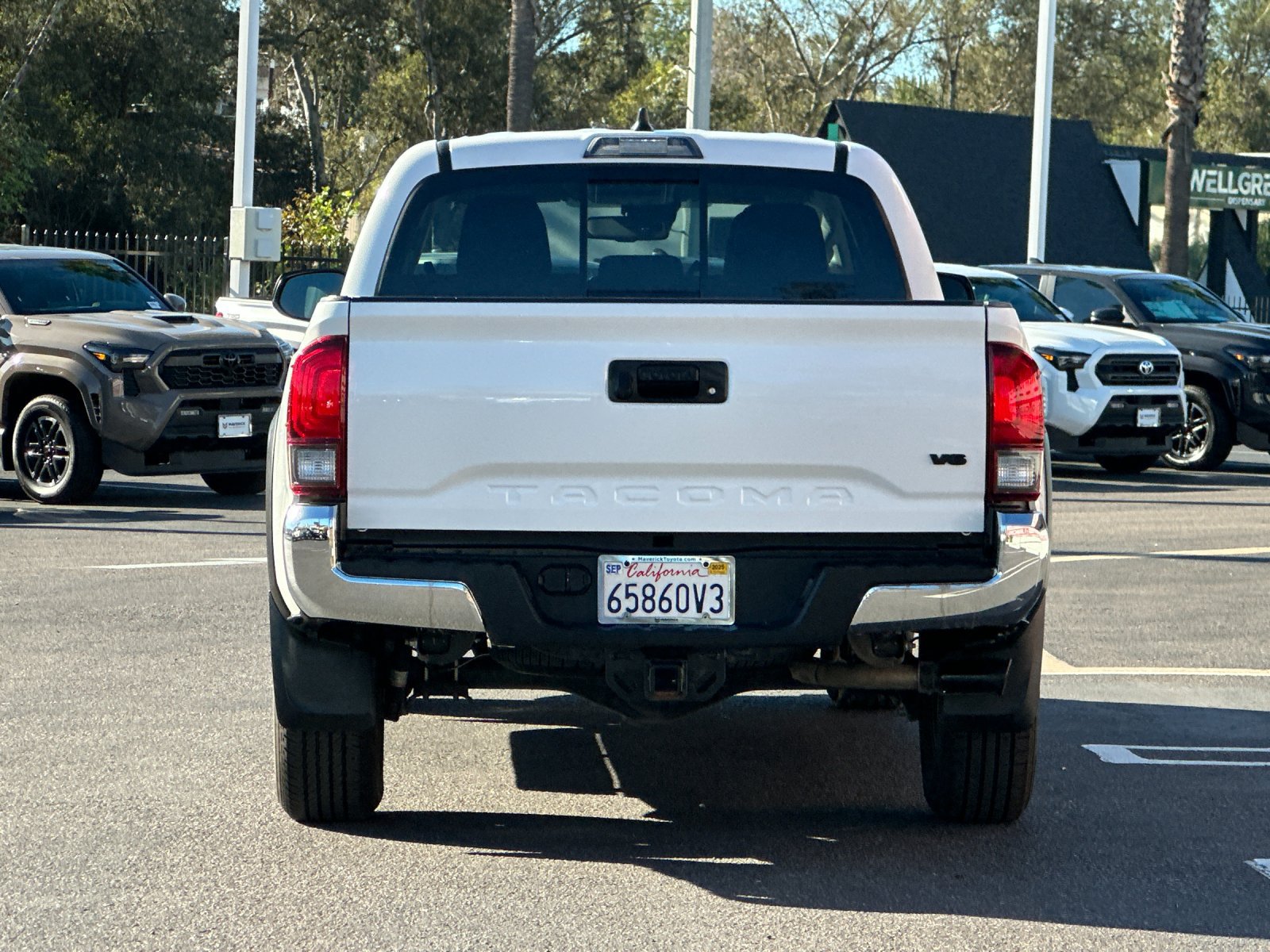Used 2023 Toyota Tacoma SR5 w/ SX Package RWD image 4