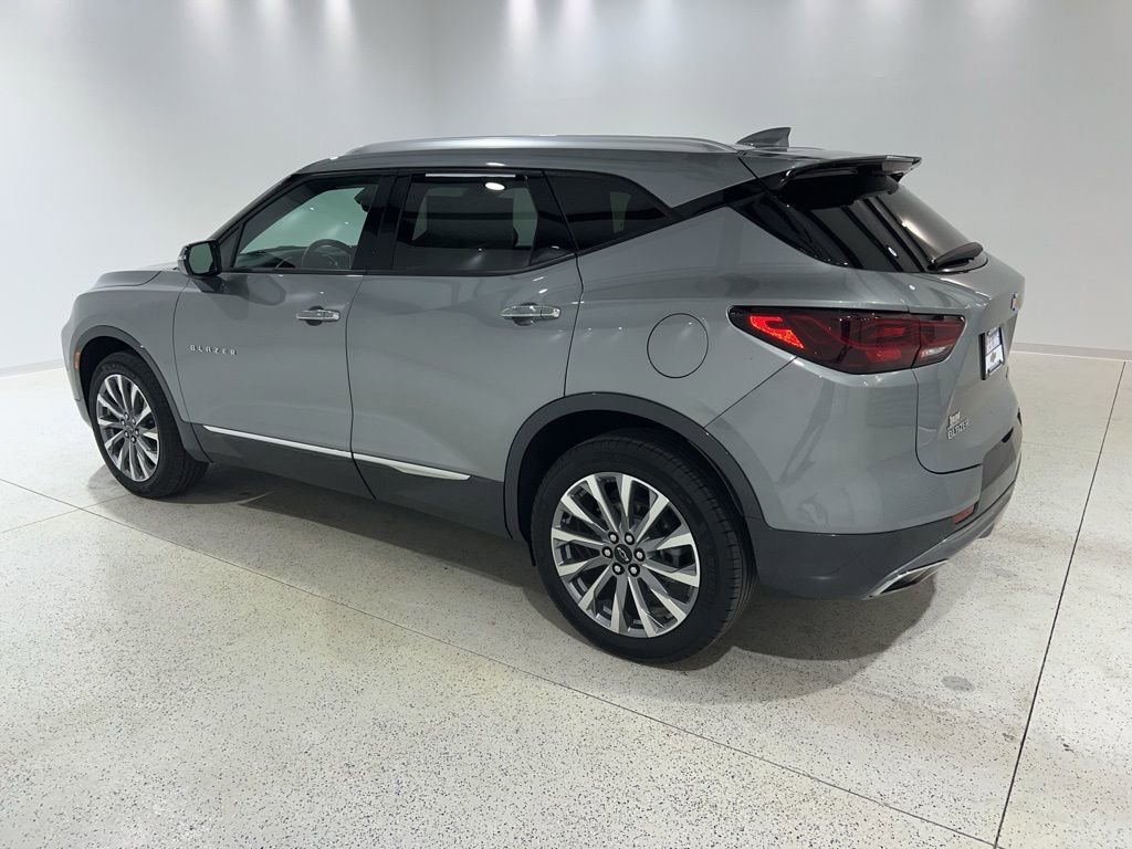 Used 2023 Chevrolet Blazer Premier w/ Driver Confidence II Package image 3