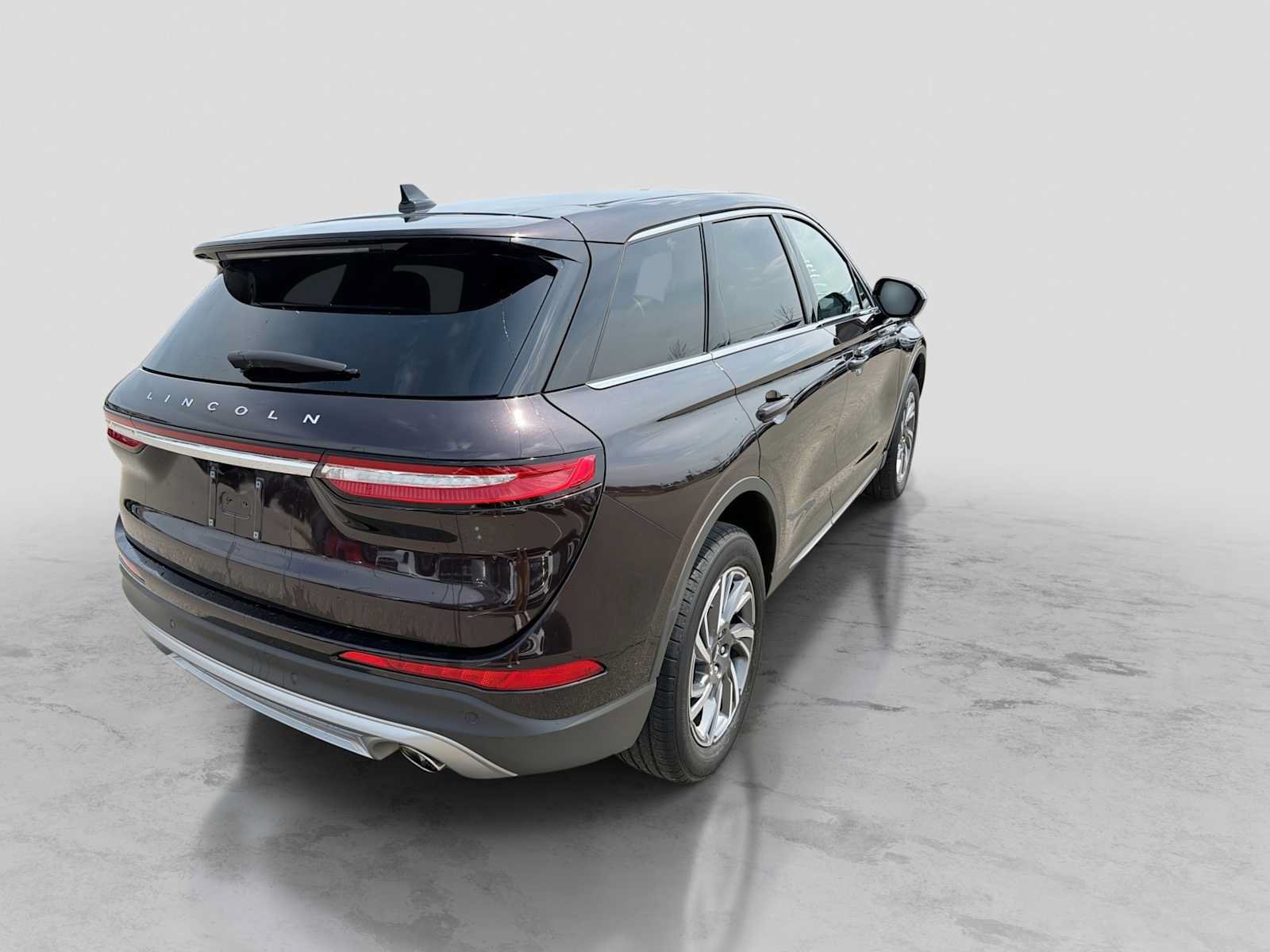 Used 2023 Lincoln Corsair FWD image 6