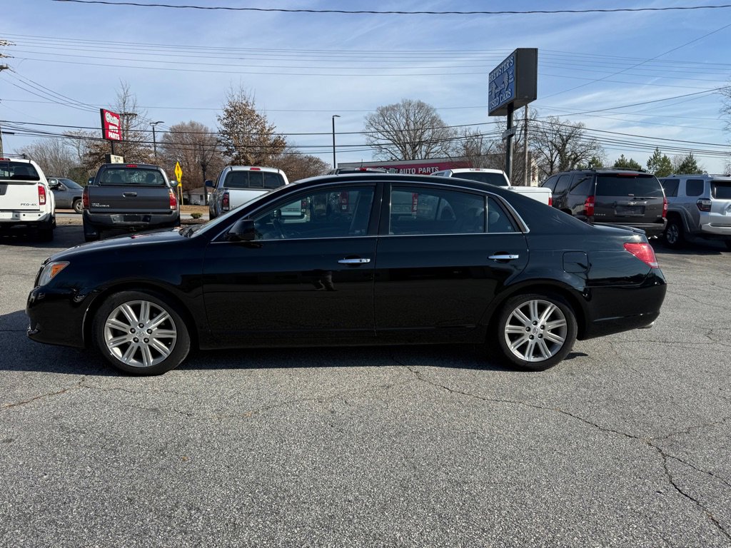 Used 2009 Toyota Avalon Limited image 4