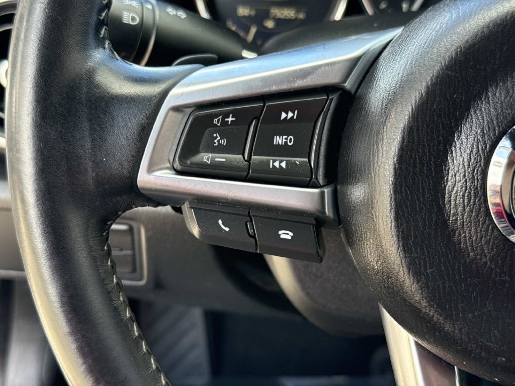 Used 2021 MAZDA MX-5 Miata RF Grand Touring RWD image 31