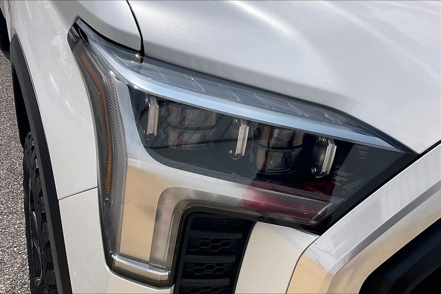 Used 2023 Toyota Tundra Limited w/ TRD Off-Road Package AWD/4WD image 33