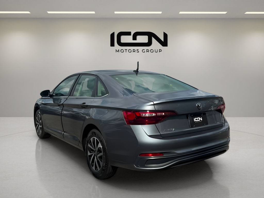 Used 2024 Volkswagen Jetta S FWD image 3