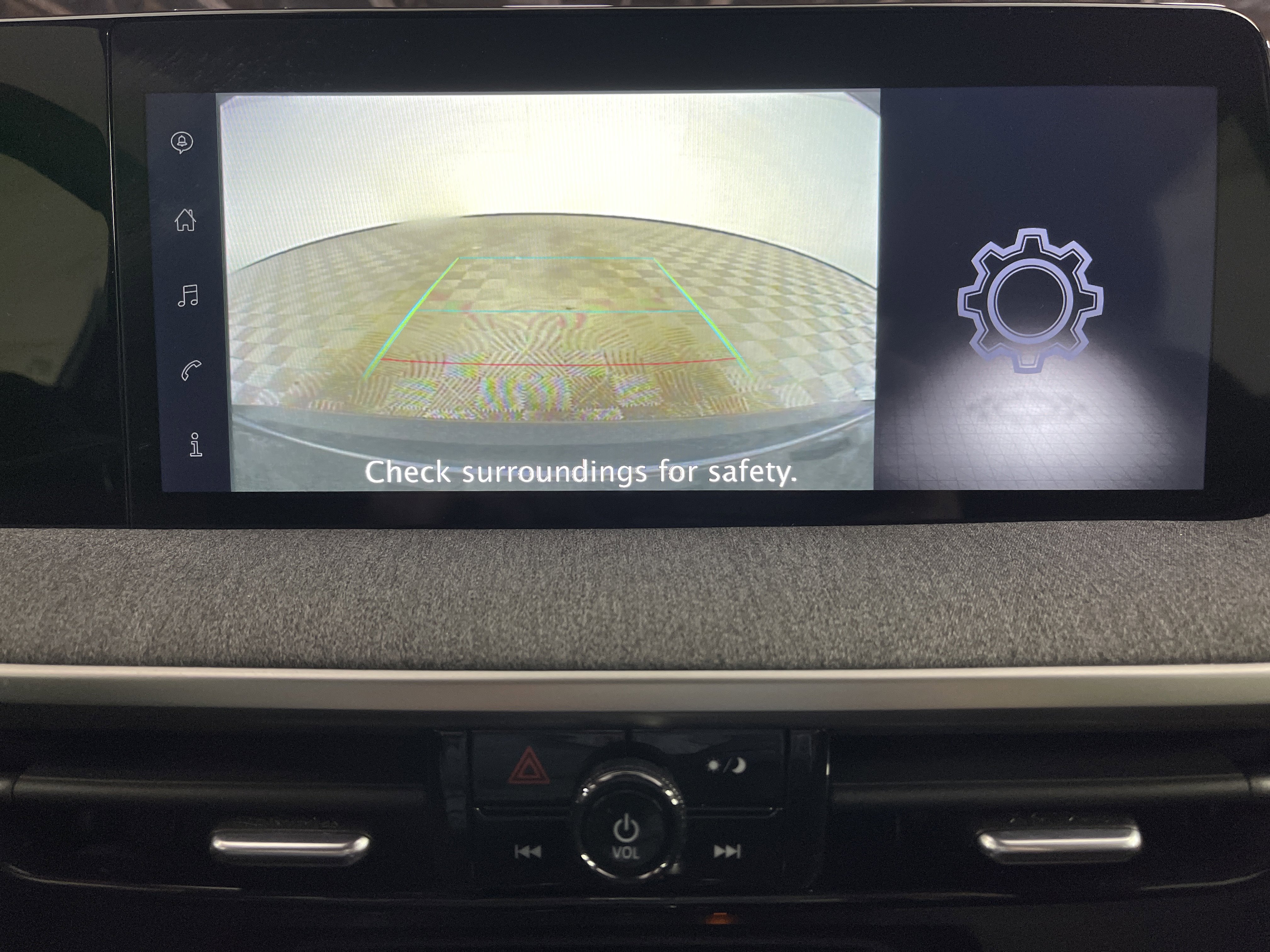 Used 2025 Nissan Kicks SV image 23