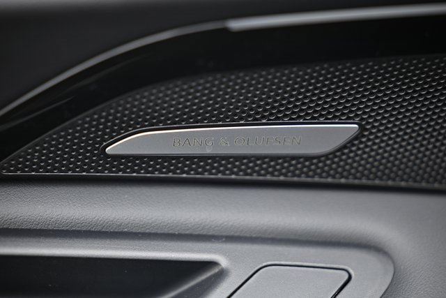 New 2025 Audi Q5 Premium Plus image 15