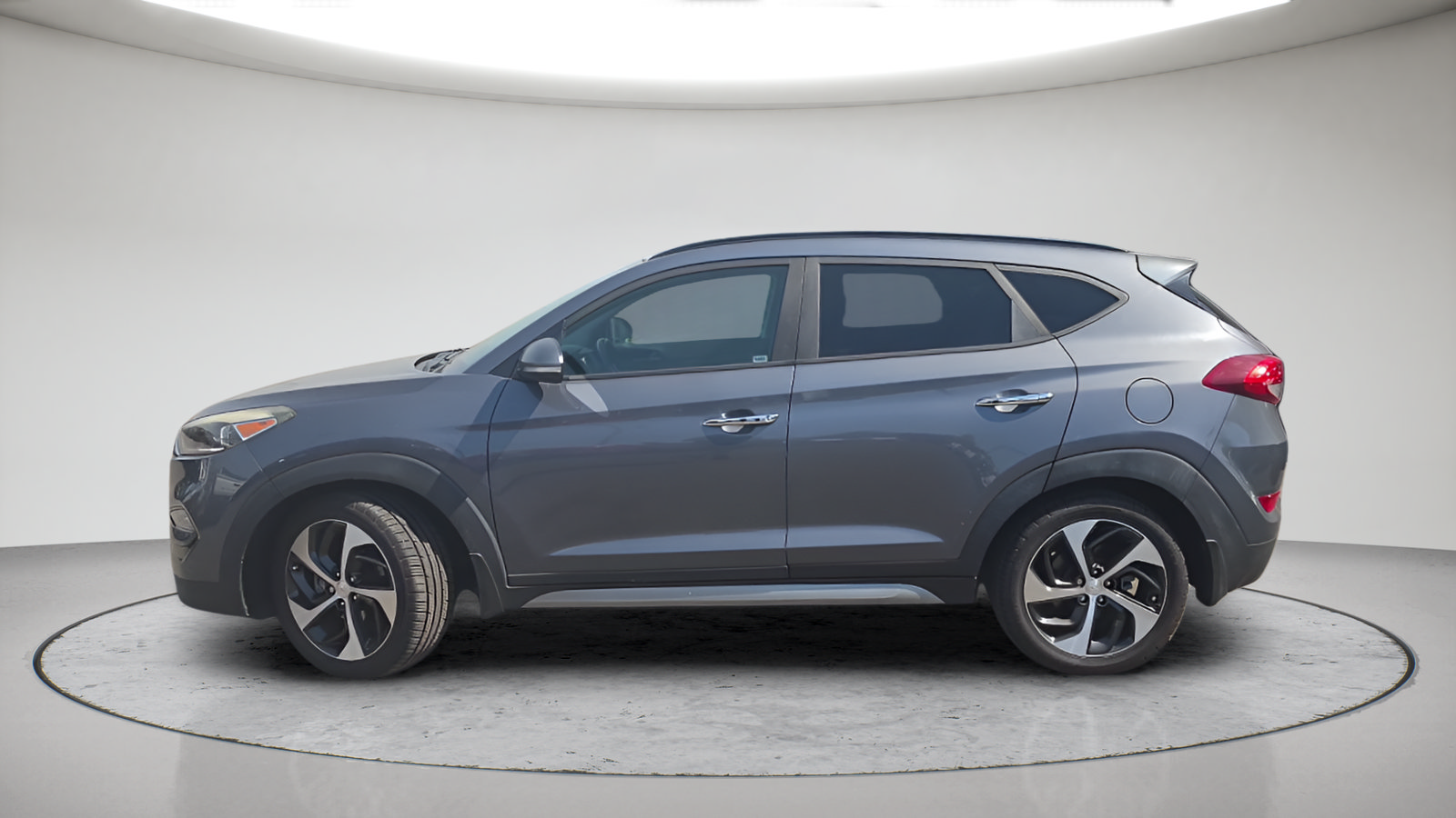 Used 2017 Hyundai Tucson Limited w/ Limited Ultimate Package 03 FWD image 11