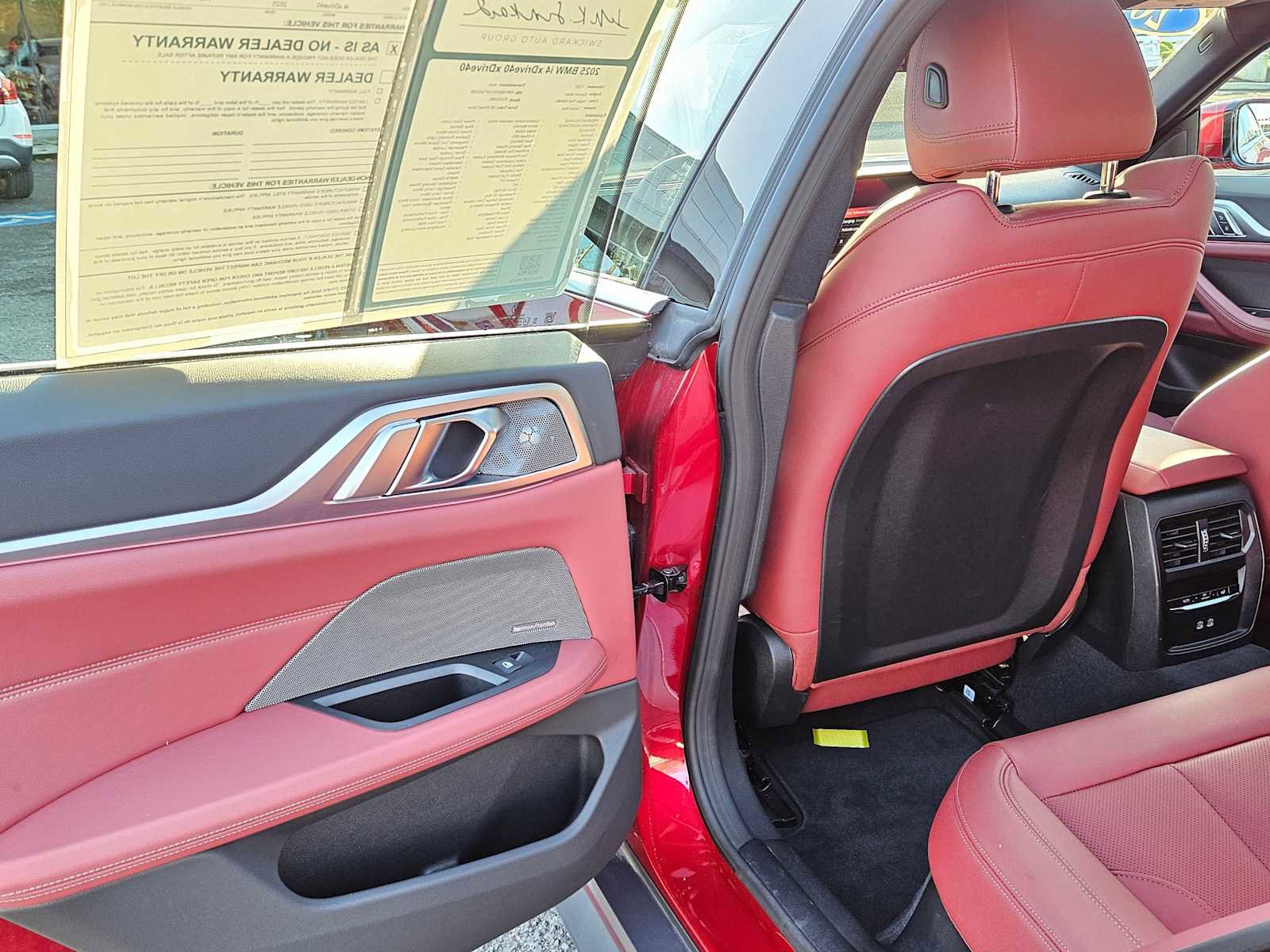 Used 2025 BMW i4 xDrive40i w/ Premium Package image 18