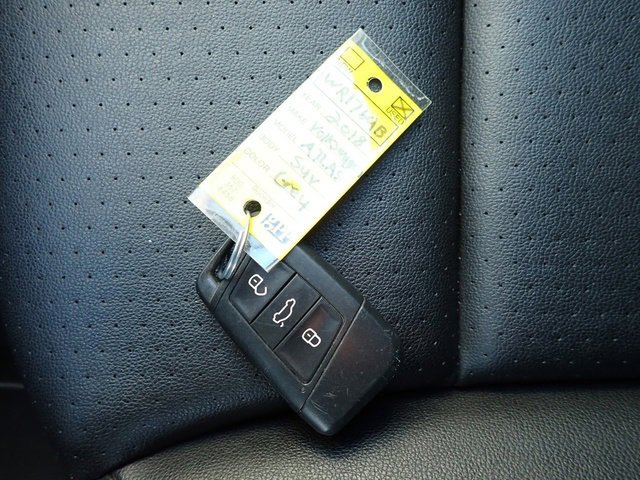 Used 2018 Volkswagen Atlas SE image 30