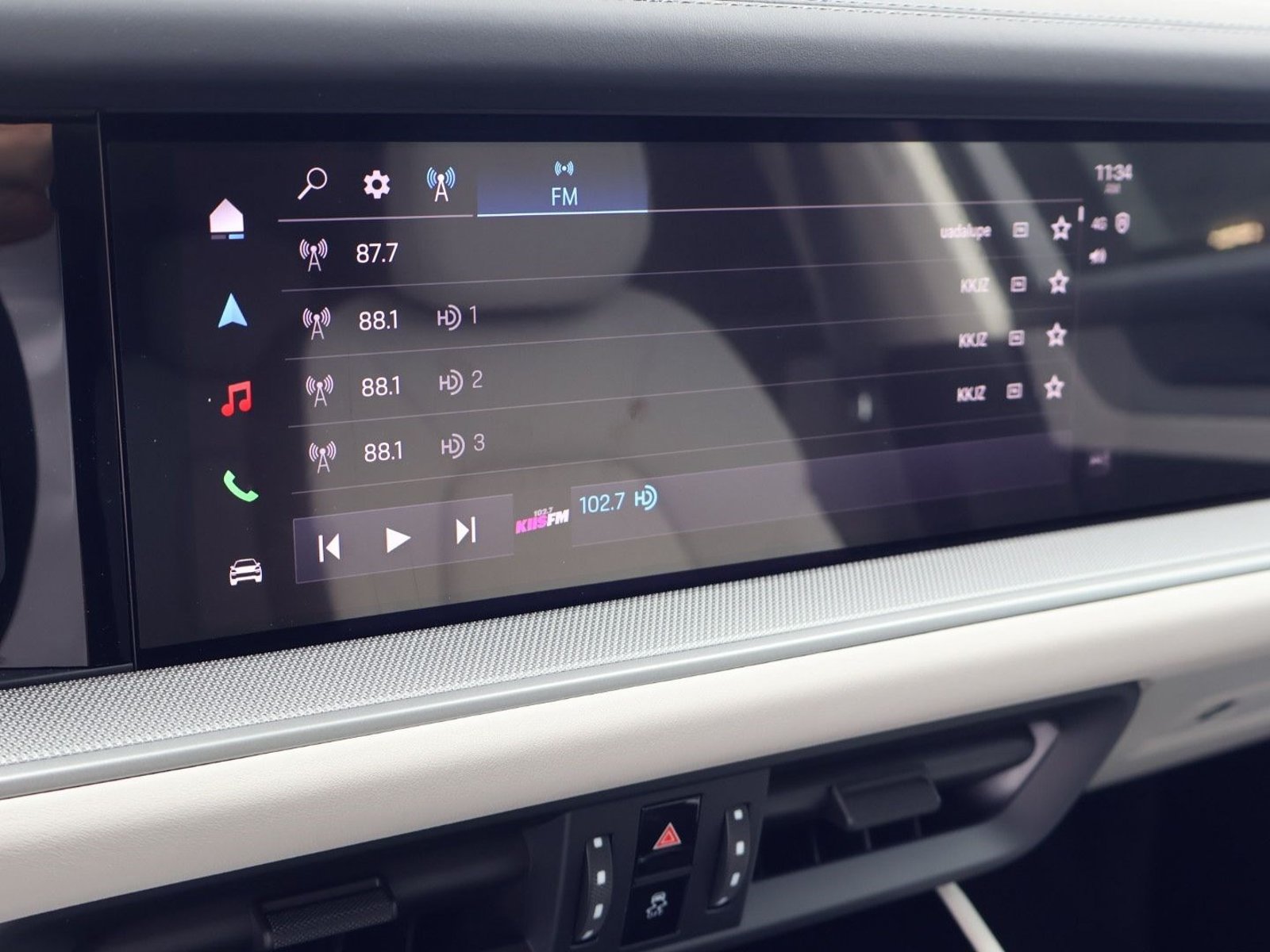New 2026 Porsche Cayenne AWD/4WD image 17