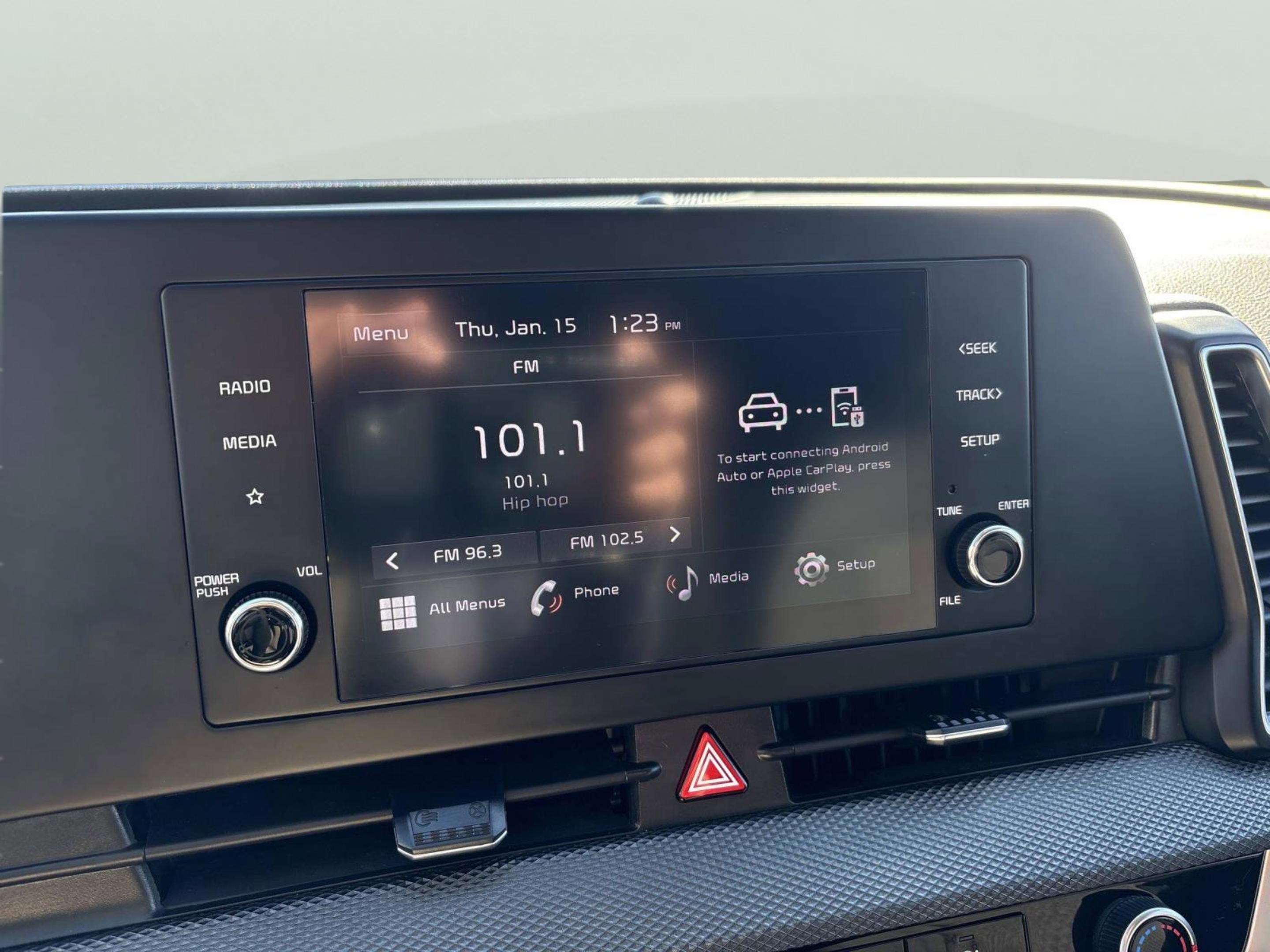 Used 2024 Kia Sportage LX image 30