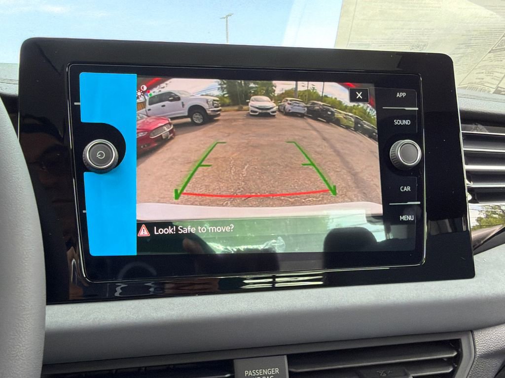 New 2026 Volkswagen Jetta SE FWD image 30