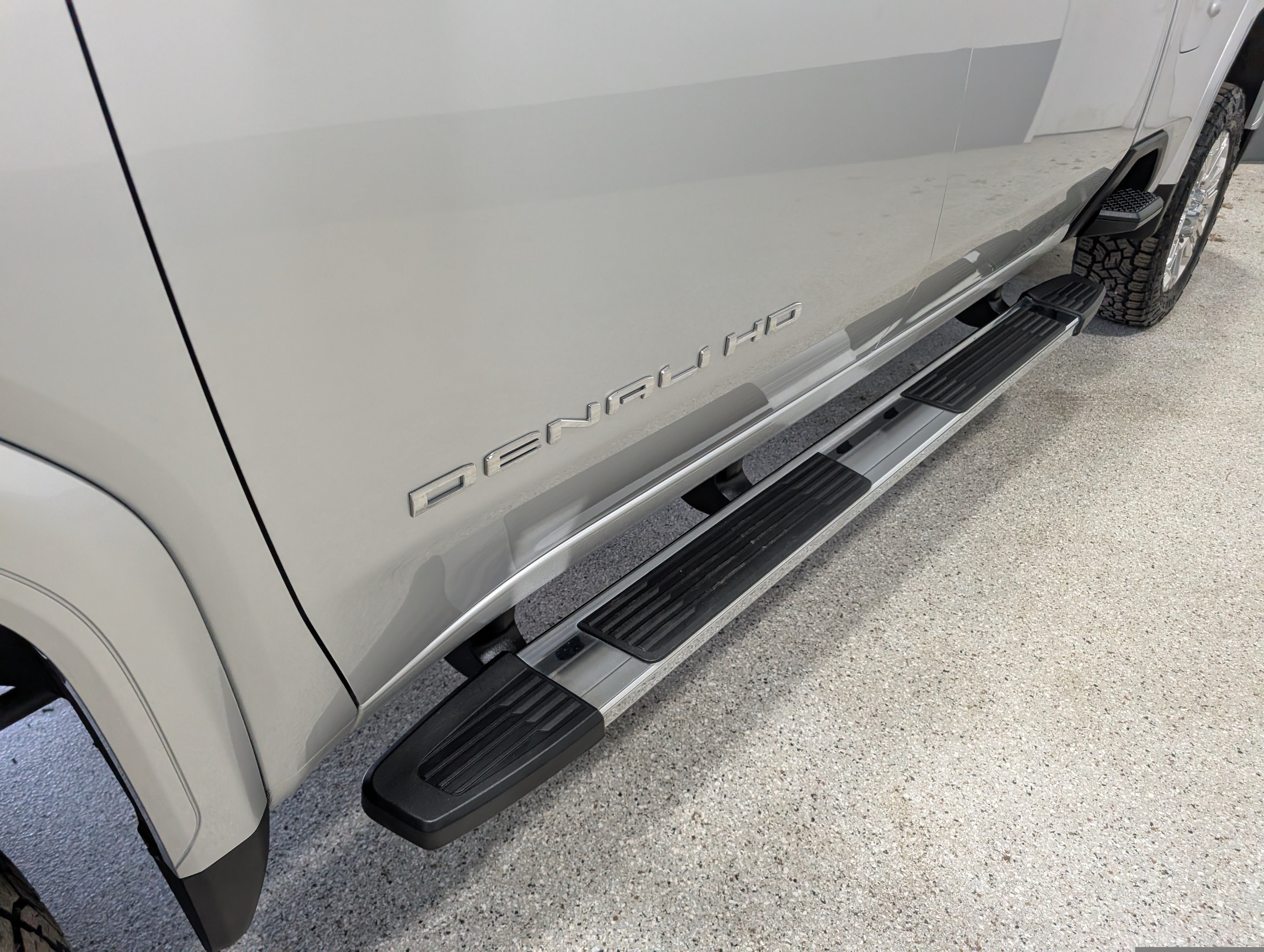 Used 2020 GMC Sierra 3500 Denali w/ Denali Ultimate Package AWD/4WD image 9