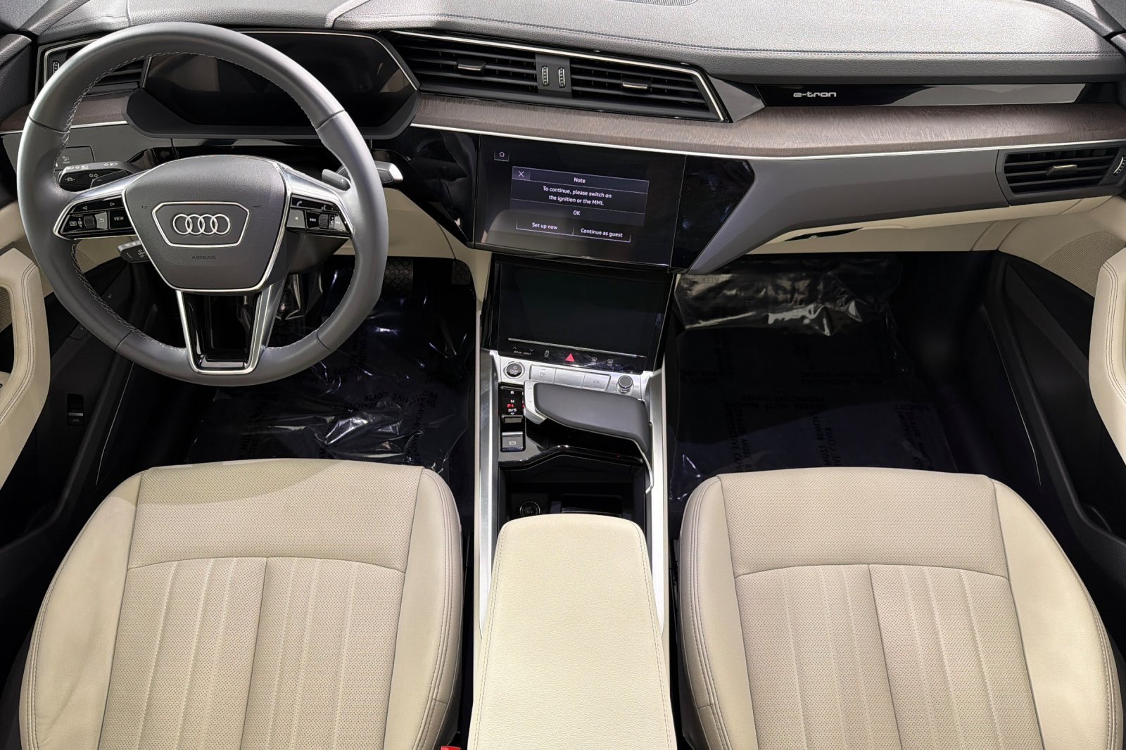 Used 2024 Audi Q8 e-tron Premium Plus AWD/4WD image 12