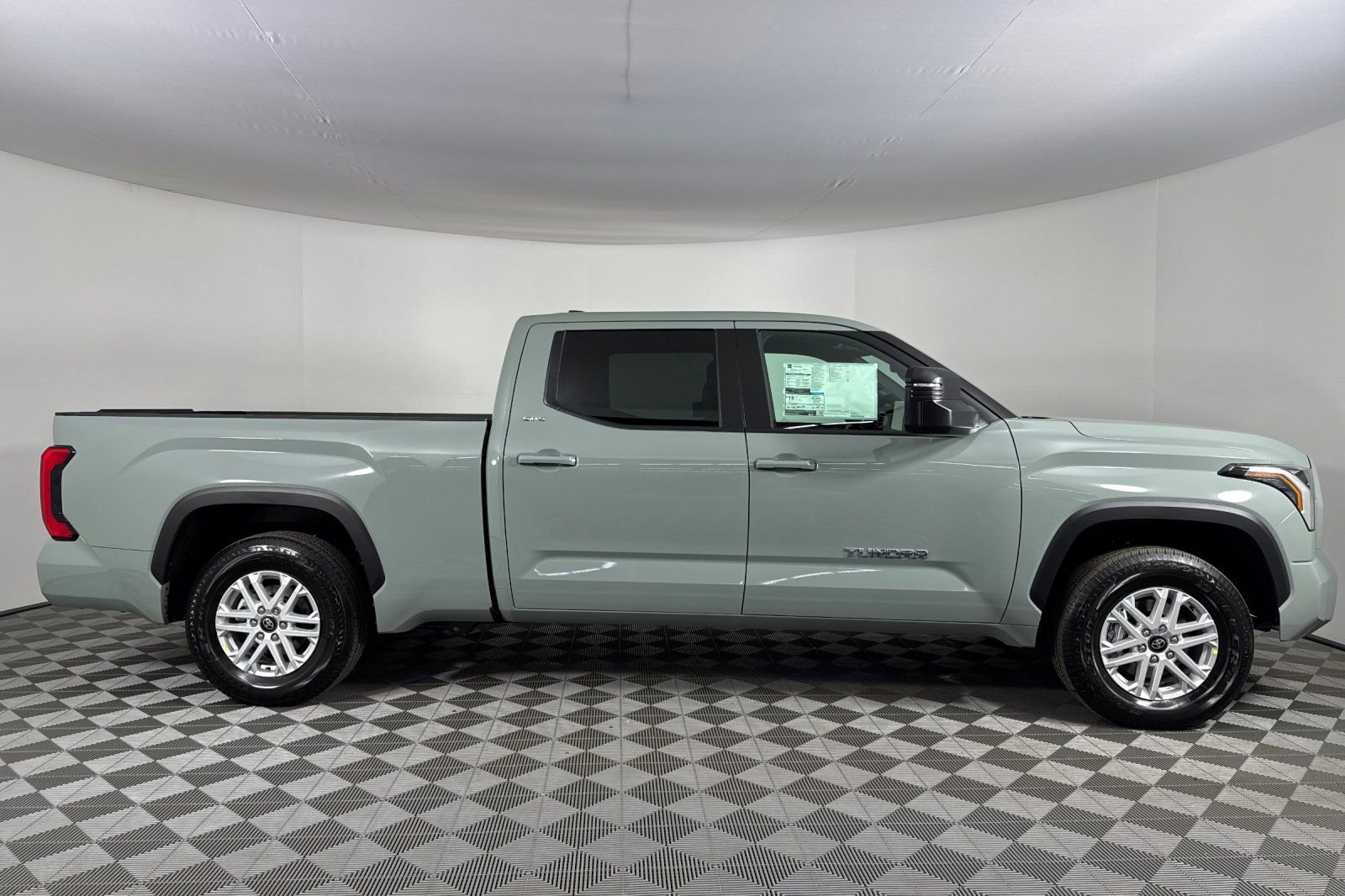 New 2025 Toyota Tundra SR5 image 3