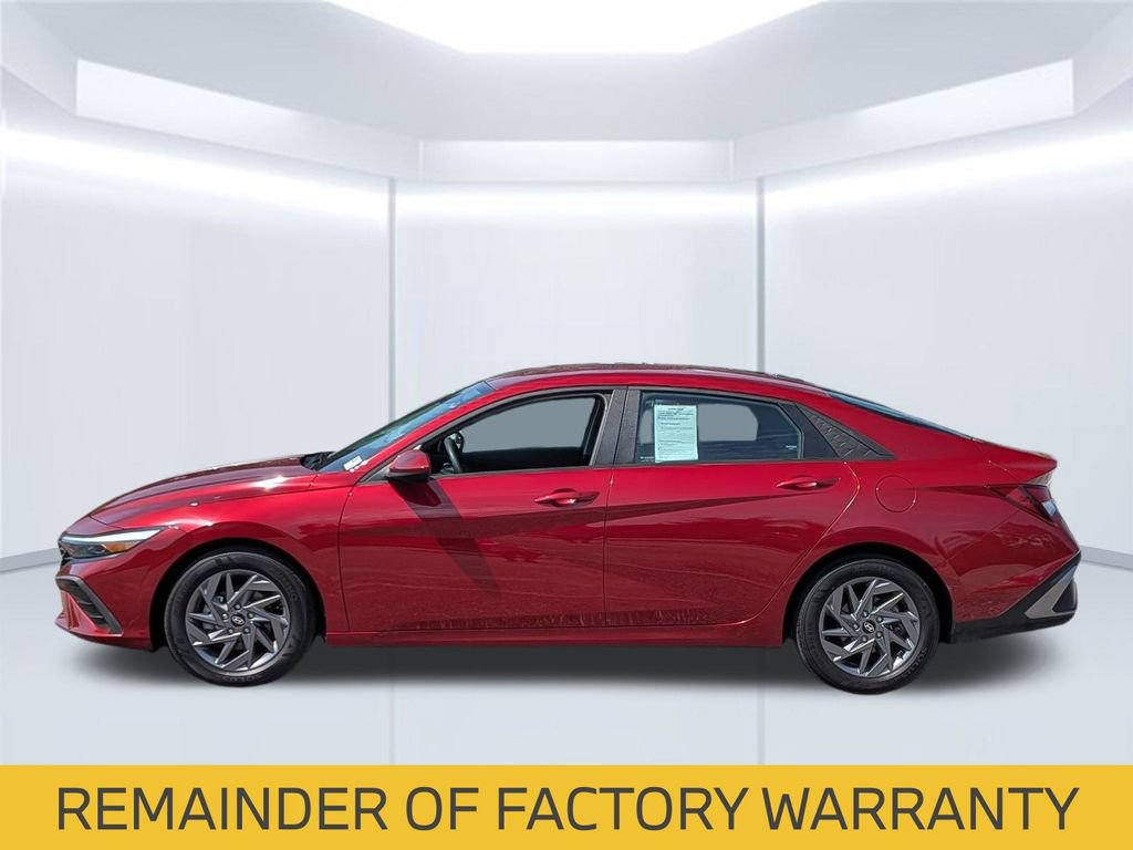 Used 2024 Hyundai Elantra SEL FWD video 2
