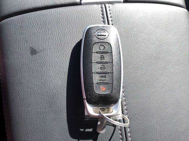 Certified 2025 Nissan Murano SL image 35