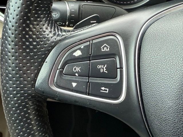 Used 2017 Mercedes-Benz GLC 300 4MATIC Coupe image 46