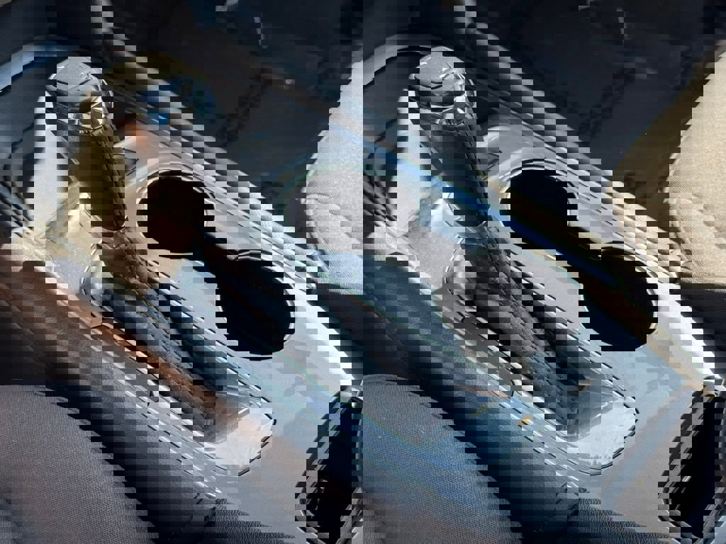 Used 2018 Chevrolet Malibu LT image 34