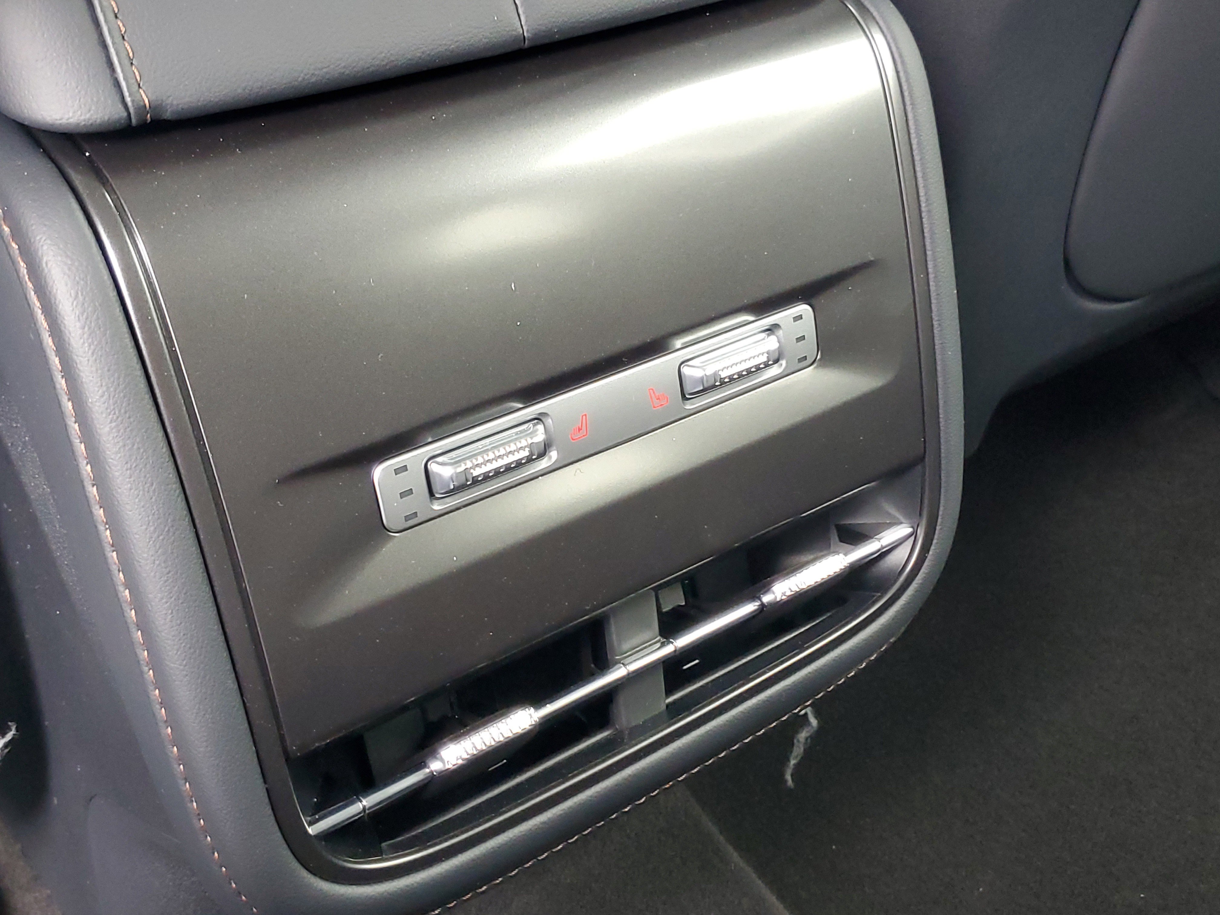 New 2026 Lincoln Nautilus Reserve w/ Jet Appearance Package image 30