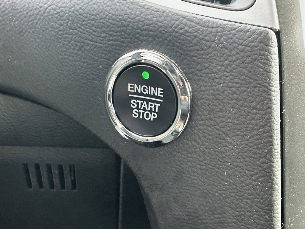 Used 2024 Ford Edge SEL image 24