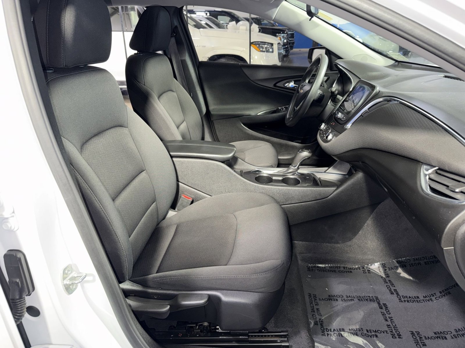 Used 2020 Chevrolet Malibu LT image 25