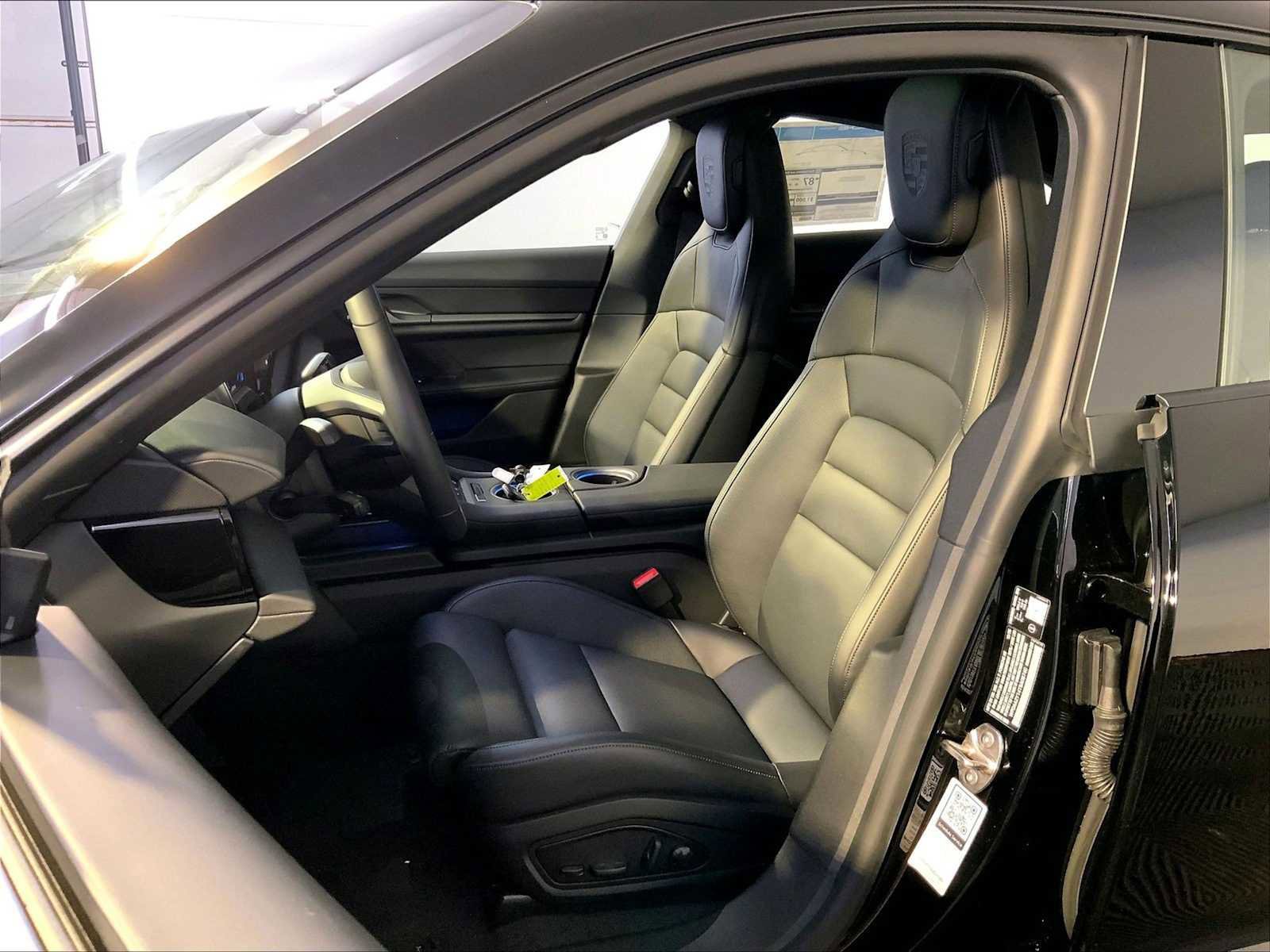 New 2026 Porsche Taycan image 5