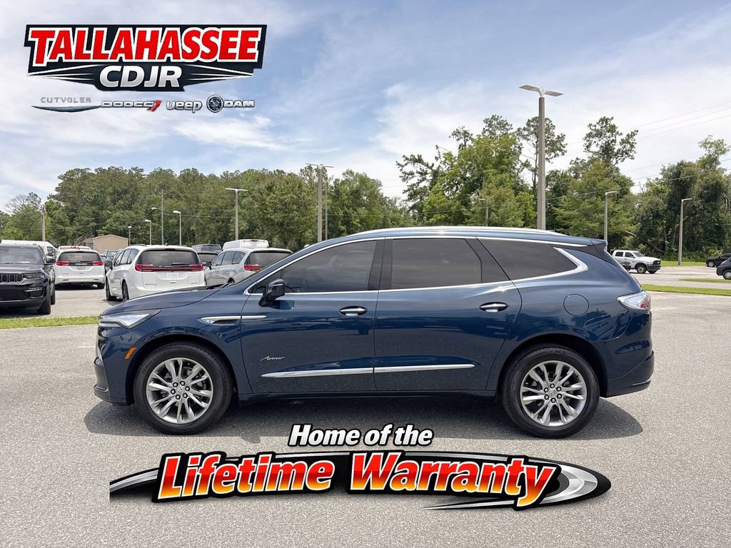Used 2023 Buick Enclave Avenir w/ Avenir Technology Package FWD image 8