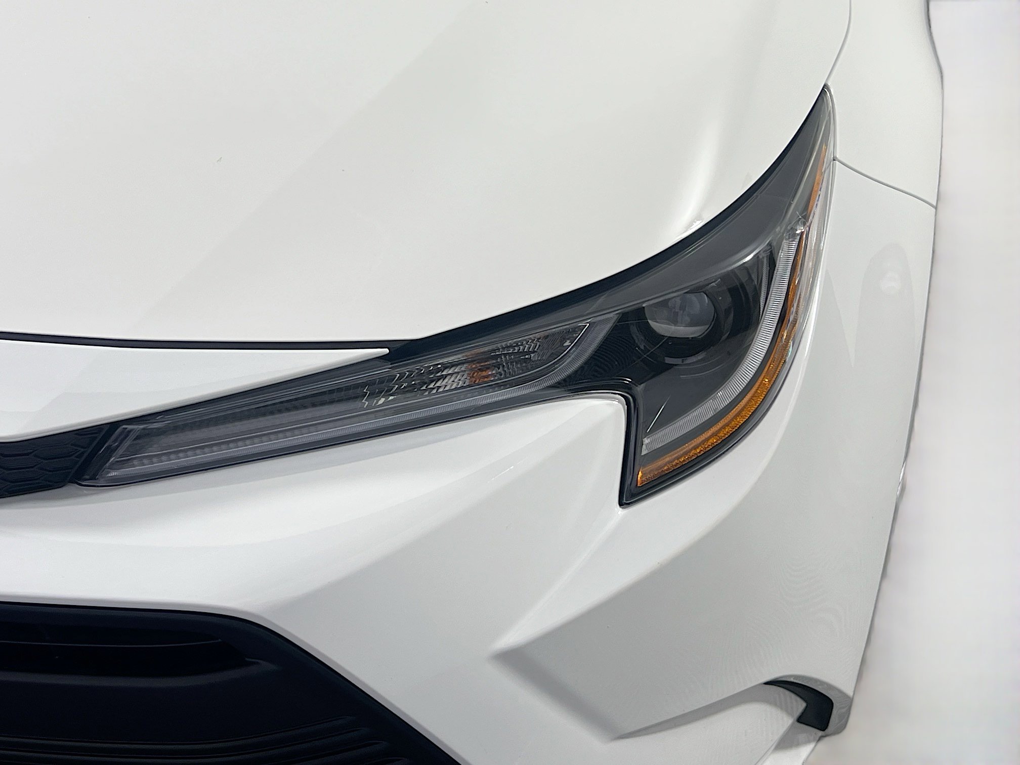 Used 2025 Toyota Corolla LE image 11