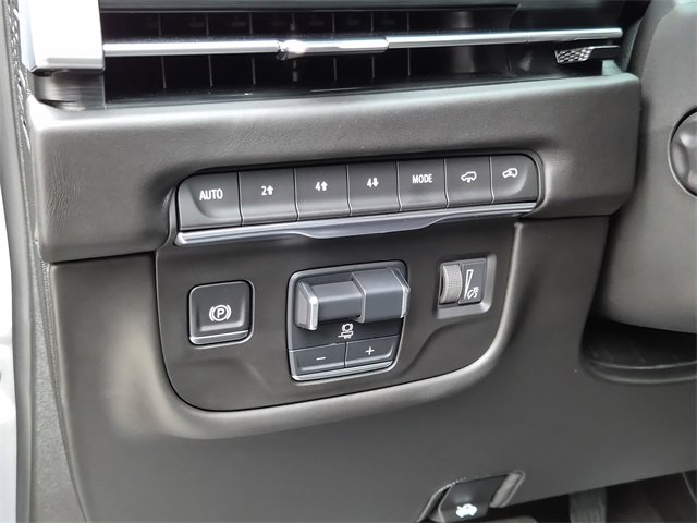 Certified 2025 Cadillac Escalade ESV Sport Platinum image 26