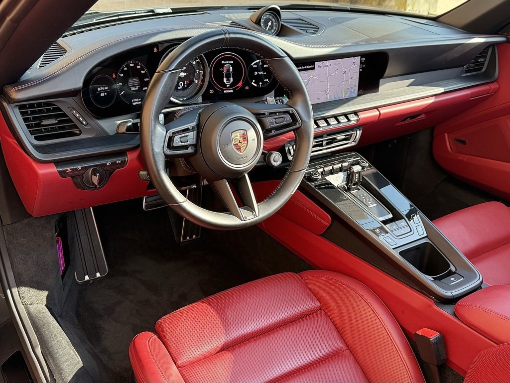 Certified 2022 Porsche 911 Carrera GTS image 4