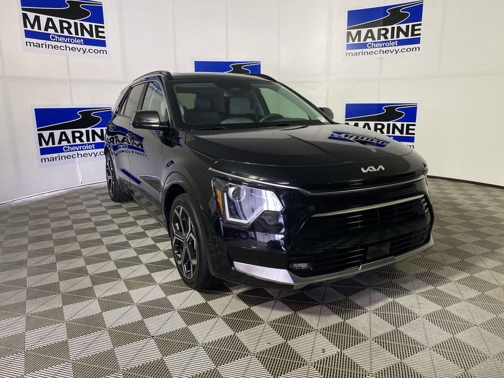 Used 2024 Kia Niro EX Touring FWD image 1