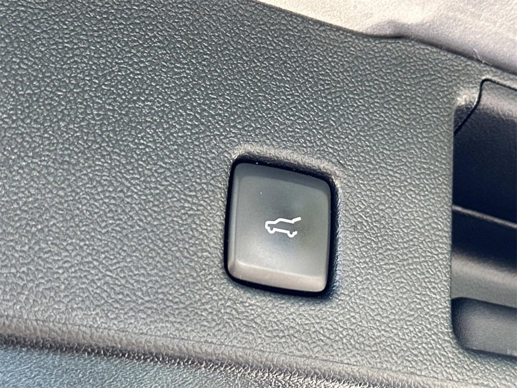 Used 2023 Ford Escape Active w/ Tech Pack #2 image 30