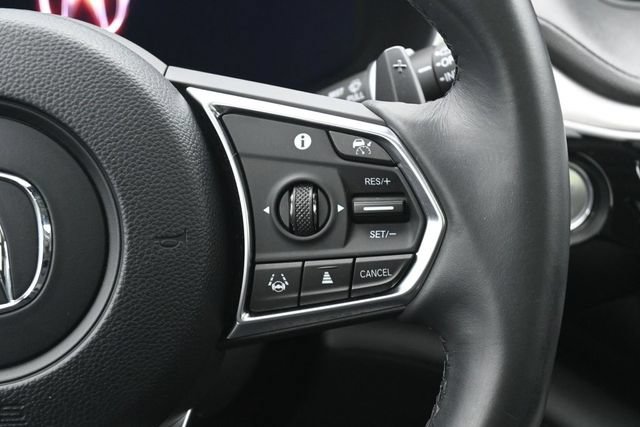 Used 2024 Acura MDX SH-AWD image 17