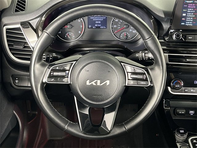 Certified 2022 Kia Seltos EX image 14