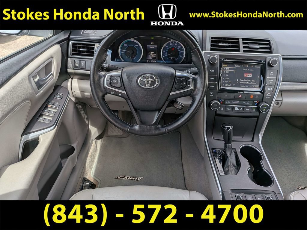 Used 2016 Toyota Camry XLE w/ Moonroof Package FWD image 20